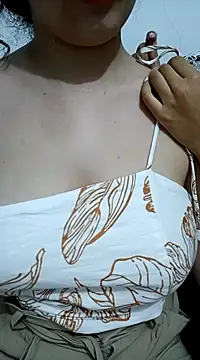 SexyLilyXO online show from March 5, 2025, 11:49 pm