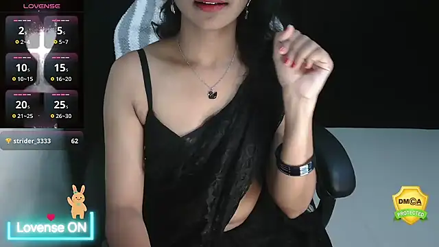 Snapshot of fullmoan chatting on October 7, 2025, 5:25 pm fullmoan online show from October 7, 2025, 5:25 pm