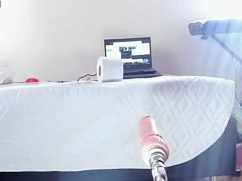 Snapshot of _Aragon__ chatting on September 23, 2025, 1:40 pm Aragon online show from September 23, 2025, 1:40 pm