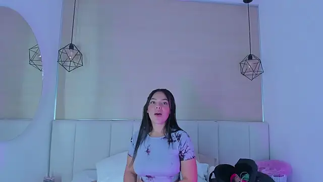 Haily b online show from June 3, 2026, 11:44 am