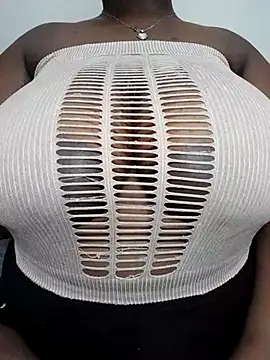 wamie12 online show from March 2, 2025, 7:41 pm