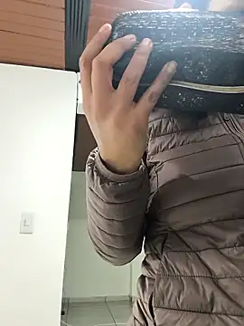 miaoconell online show from April 7, 2026, 12:18 pm