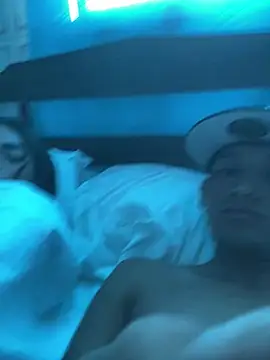 Babyalienqm online show from April 4, 2026, 12:23 pm