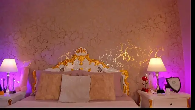 Snapshot of ScarlettWallace chatting on February 4, 2026, 7:53 pm ScarlettWallace online show from February 4, 2026, 7:53 pm