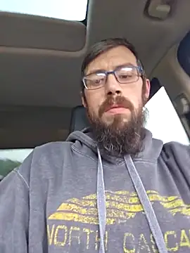 Johnnypro1OF online show from October 28, 2025, 11:03 pm