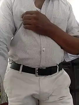 black77SL online show from June 15, 2026, 9:53 am
