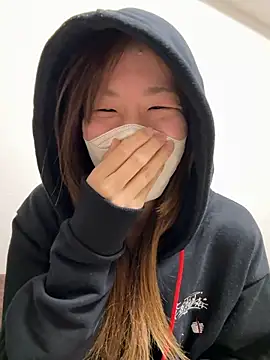 Snapshot of daiyo_kai_Gutara chatting on November 14, 2025, 2:10 pm daiyo kai Gutara online show from November 14, 2025, 2:10 pm