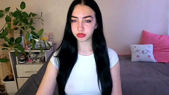 Snapshot of WildKittenX_ chatting on June 11, 2026, 3:58 am WildKittenX online show from June 11, 2026, 3:58 am
