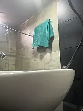 Snapshot of Mila_LS chatting on February 5, 2026, 12:45 pm Mila LS online show from February 5, 2026, 12:45 pm