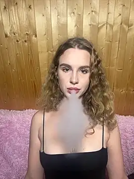 Snapshot of nemesidaM chatting on October 21, 2025, 8:58 am nemesidaM online show from October 21, 2025, 8:58 am