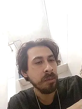 santibiggg online show from September 22, 2025, 11:44 pm