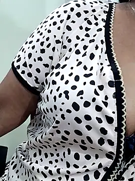 abinaya26 online show from December 4, 2025, 8:24 am