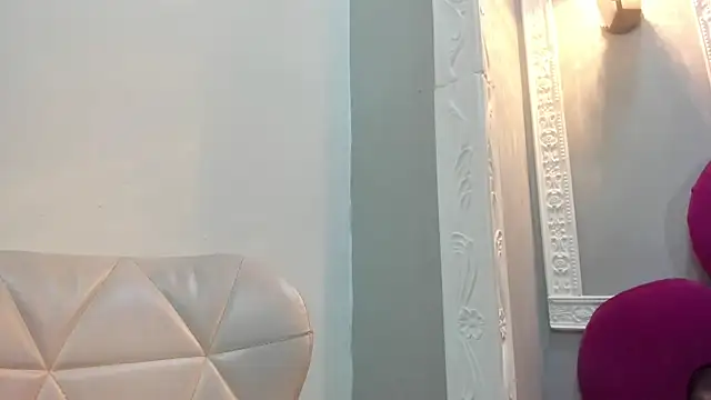 Bonniie 22 online show from April 1, 2026, 9:12 pm