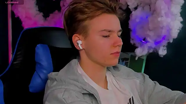 Jean Wilsons online show from March 10, 2026, 3:10 am