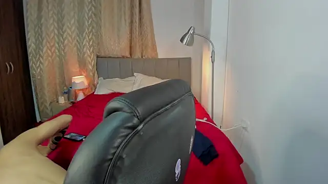 domi master online show from November 6, 2025, 1:42 am