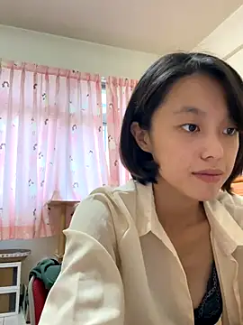 ladypaggy online show from November 16, 2025, 5:56 am