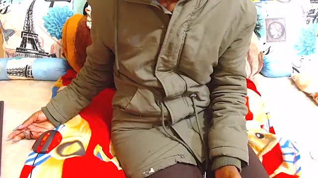 ChocolateClit online show from November 6, 2025, 9:19 pm