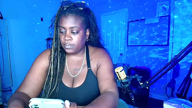 lovelyenigma365 online show from April 30, 2026, 6:59 pm
