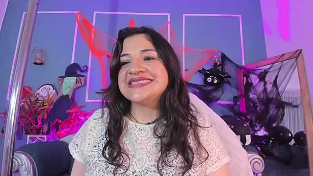 TaraTaylorr online show from October 26, 2025, 2:34 am