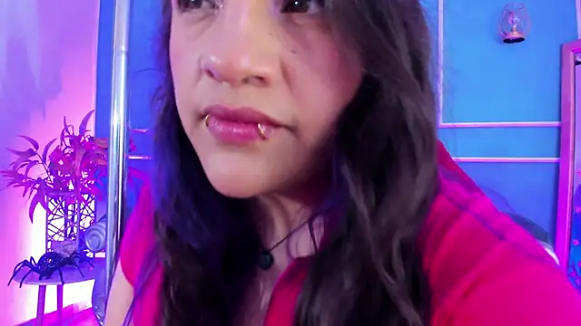 Snapshot of TaraTaylorr chatting on February 26, 2026, 3:06 am TaraTaylorr online show from February 26, 2026, 3:06 am