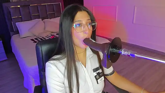 Snapshot of Gabrielakassi chatting on February 12, 2026, 12:38 pm Gabrielakassi online show from February 12, 2026, 12:38 pm