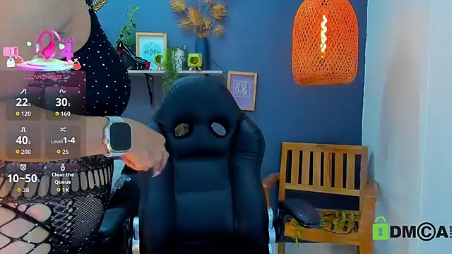 yessila parker online show from March 8, 2026, 9:23 am