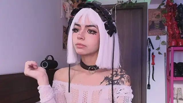  mollycrystal online show from February 26, 2026, 1:00 pm