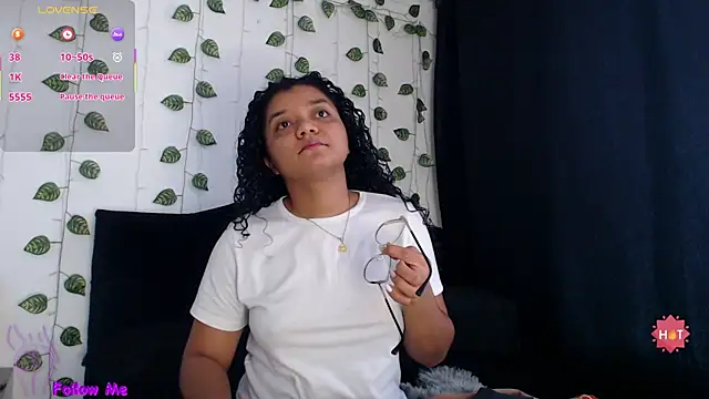 Snapshot of victtoria_cane63 chatting on July 3, 2026, 9:54 pm victtoria cane63 online show from July 3, 2026, 9:54 pm