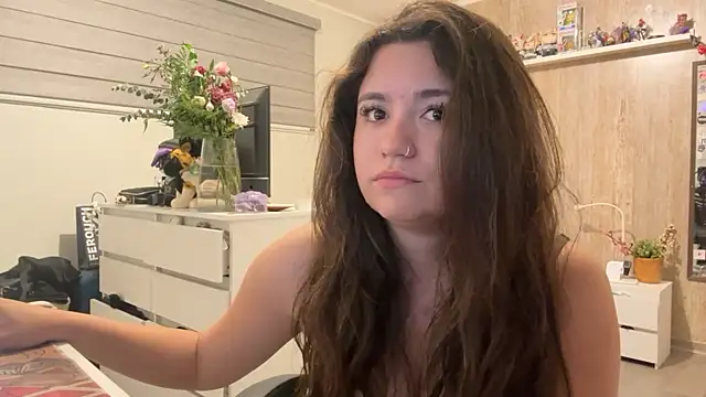 Snapshot of Piolapk chatting on March 17, 2026, 1:52 am Piolapk online show from March 17, 2026, 1:52 am