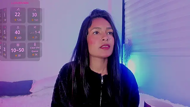 Fernanda liie  online show from June 10, 2026, 12:50 pm