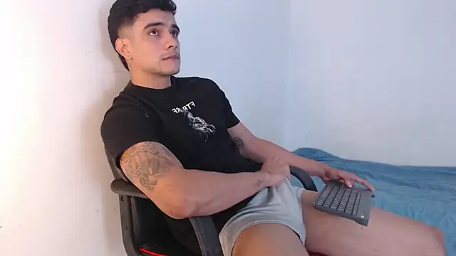 adam levis17 online show from September 23, 2025, 4:30 am