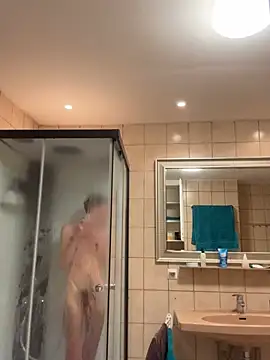 xy monkeyBigCock online show from March 17, 2025, 11:57 pm