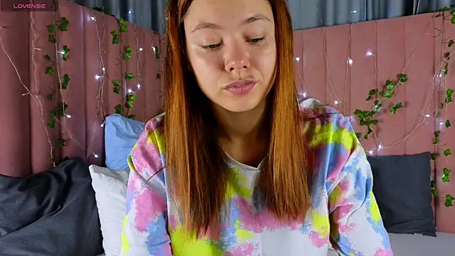 meow mellie online show from September 13, 2025, 1:27 am