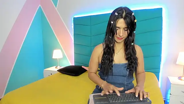 Snapshot of Emilly_wilson_ chatting on February 27, 2025, 3:59 pm Emilly wilson online show from February 27, 2025, 3:59 pm