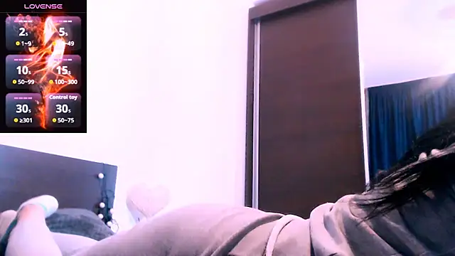 Alina eve online show from December 13, 2025, 8:04 pm