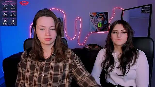 Snapshot of helli_belli chatting on January 18, 2026, 8:34 pm helli belli online show from January 18, 2026, 8:34 pm