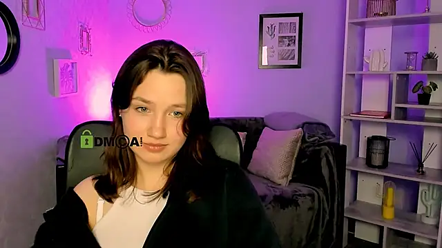 Snapshot of helli_belli chatting on March 12, 2025, 11:12 pm helli belli online show from March 12, 2025, 11:12 pm