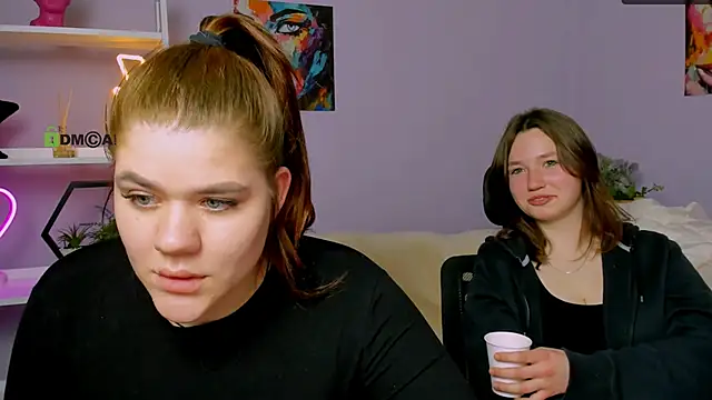 Snapshot of helli_belli chatting on March 23, 2025, 12:15 am helli belli online show from March 23, 2025, 12:15 am