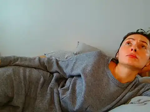 Snapshot of Irina9793 chatting on February 23, 2026, 9:54 am Irina9793 online show from February 23, 2026, 9:54 am