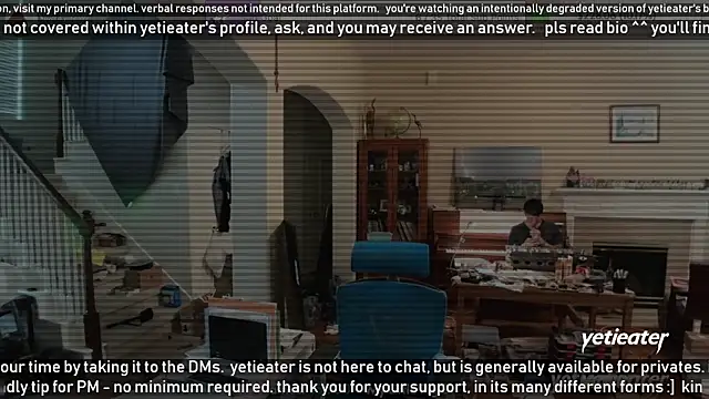 Snapshot of yetieater chatting on February 10, 2025, 10:30 pm yetieater online show from February 10, 2025, 10:30 pm