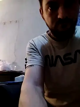 iurinicola online show from February 4, 2026, 6:36 pm