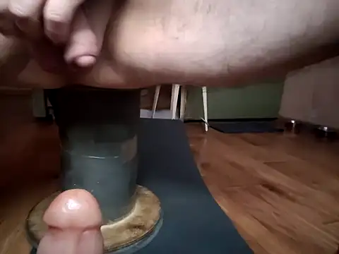 Nike-reactor online show from October 3, 2025, 4:47 am