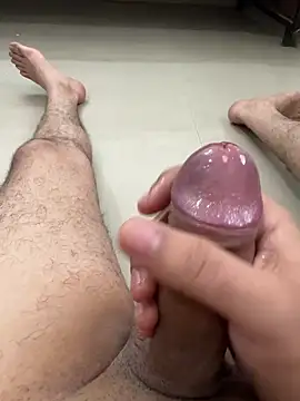 Snapshot of harddick_7271 chatting on February 21, 2026, 9:33 am harddick 7271 online show from February 21, 2026, 9:33 am