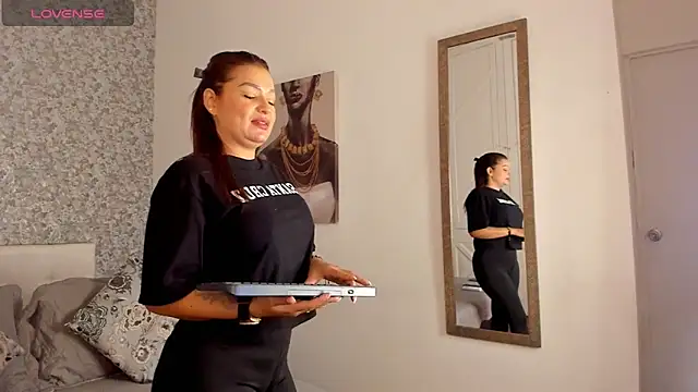 Snapshot of Brendalamar chatting on March 20, 2025, 2:08 am Brendalamar online show from March 20, 2025, 2:08 am