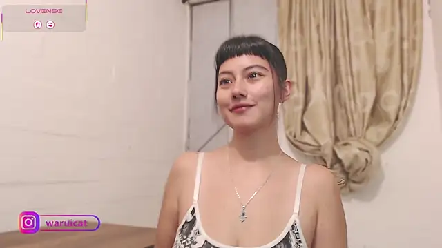 Laury uri online show from February 13, 2026, 10:32 pm