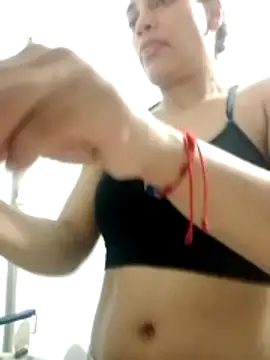 Ehilyn online show from November 23, 2025, 2:32 am