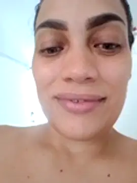 Ehilyn online show from November 10, 2025, 7:19 pm