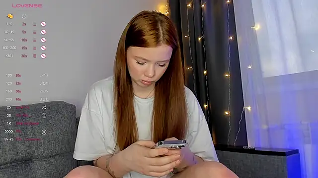 Snapshot of dinky__emily chatting on March 8, 2025, 3:56 pm dinky emily online show from March 8, 2025, 3:56 pm