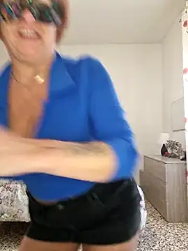 Gattina74 online show from October 12, 2025, 3:35 pm