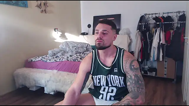 Tiberius hunk online show from February 6, 2026, 7:15 am